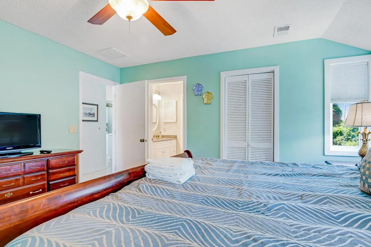 Beachside Drive 14