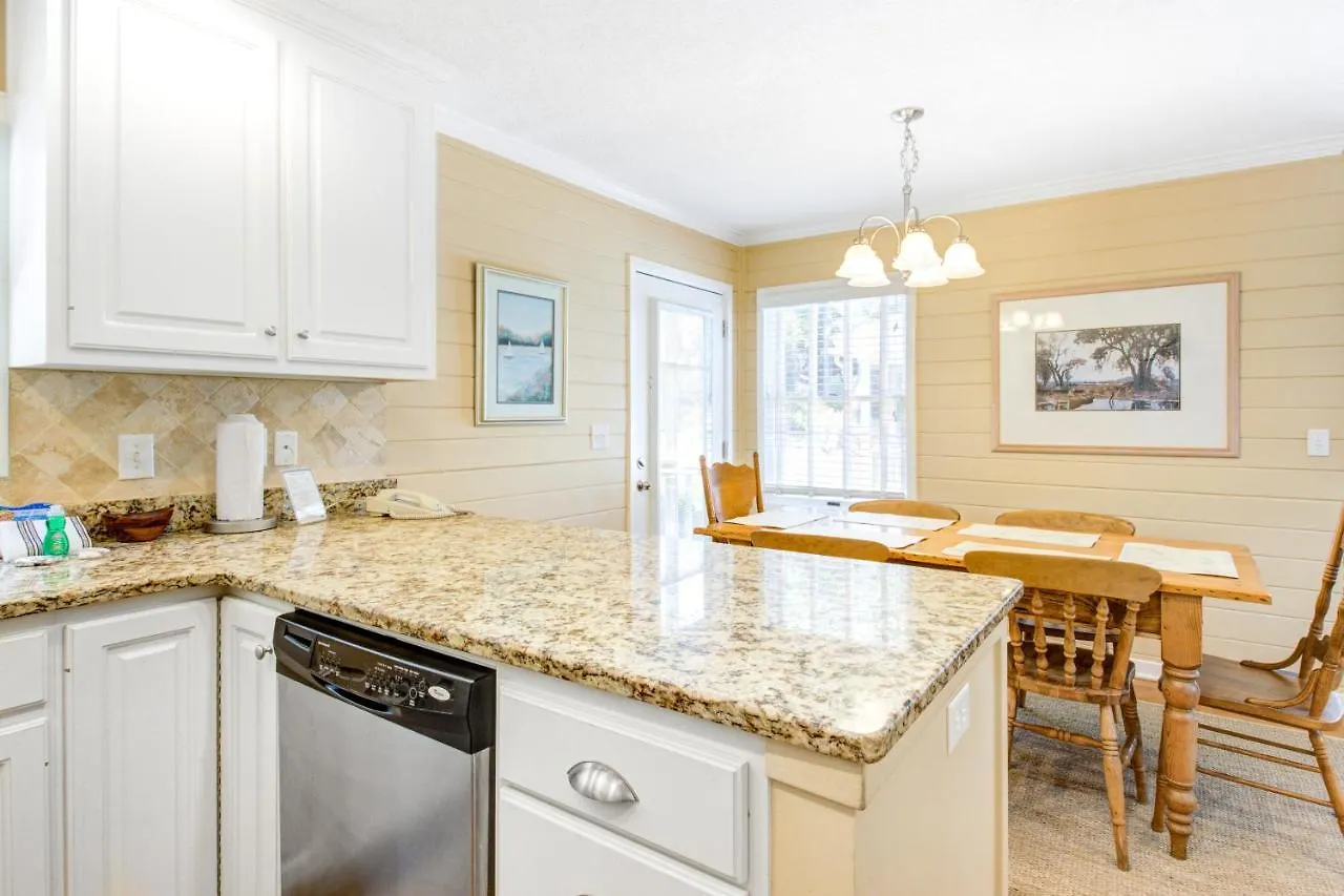 Holiday home Pelican Bay 42 *