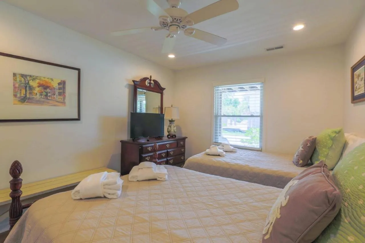 Carolina Breezes West Holiday home