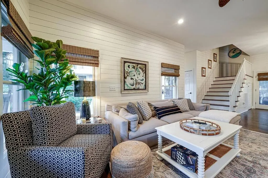 Seaside 81 - Pristine Grand Pavilion Pool Pass Holiday home *