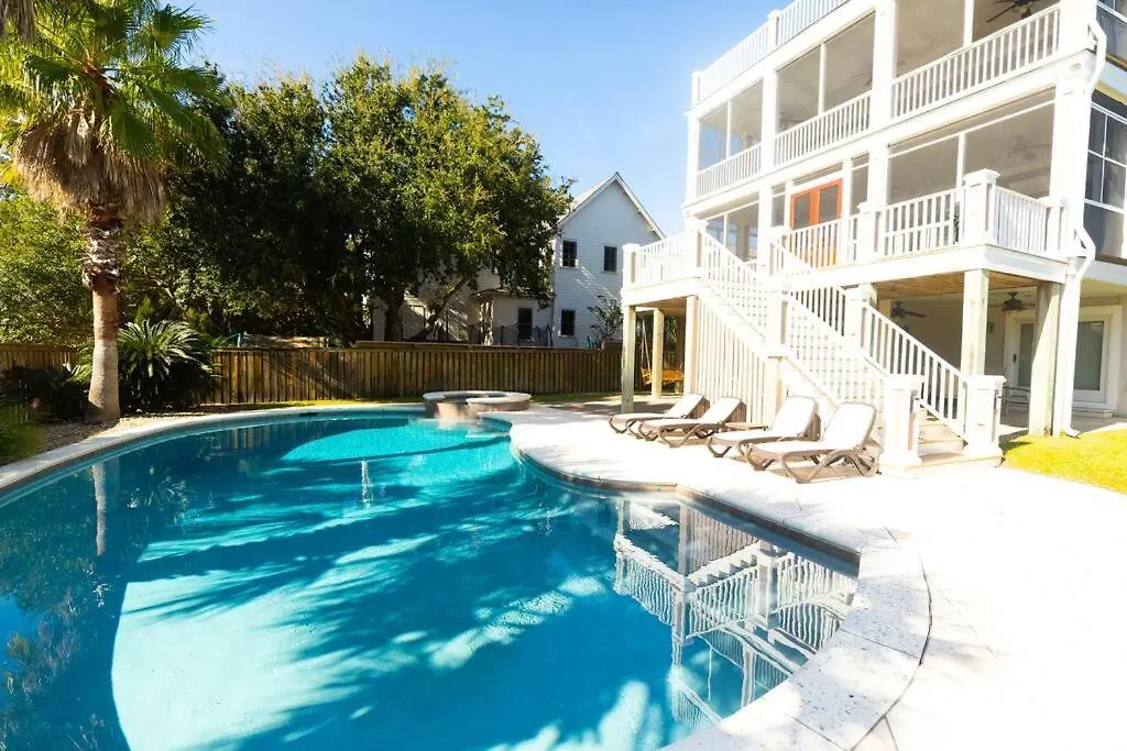 814 Carolina - Custom Private -pool, Roof Deck