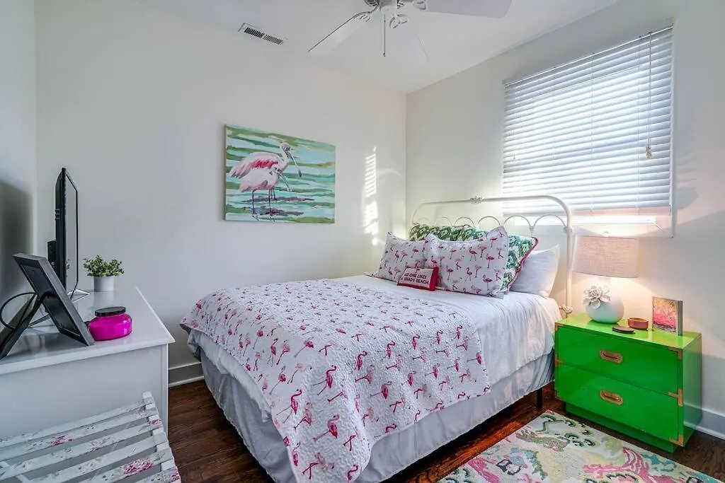 Seaside 81 - Pristine Grand Pavilion Pool Pass Holiday home *