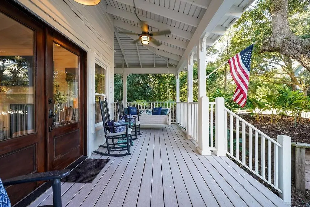 Seaside 81 - Pristine Grand Pavilion Pool Pass Holiday home *