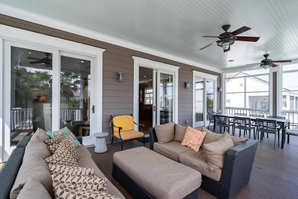 Holiday home 814 Carolina - Custom Private -pool, Roof Deck