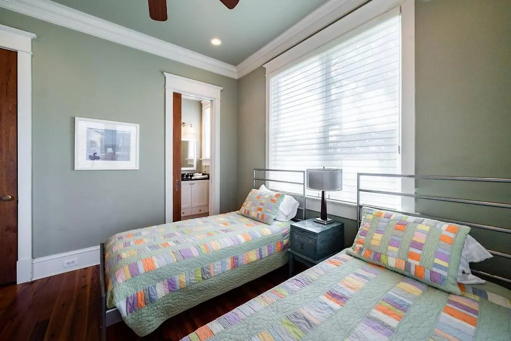 814 Carolina - Custom Private -pool, Roof Deck *