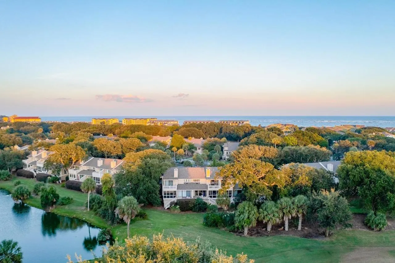 18 Fairway Dunes