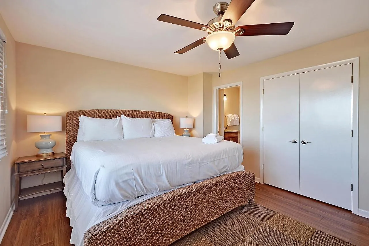 Holiday home 12d Mariners Walk Isle of Palms