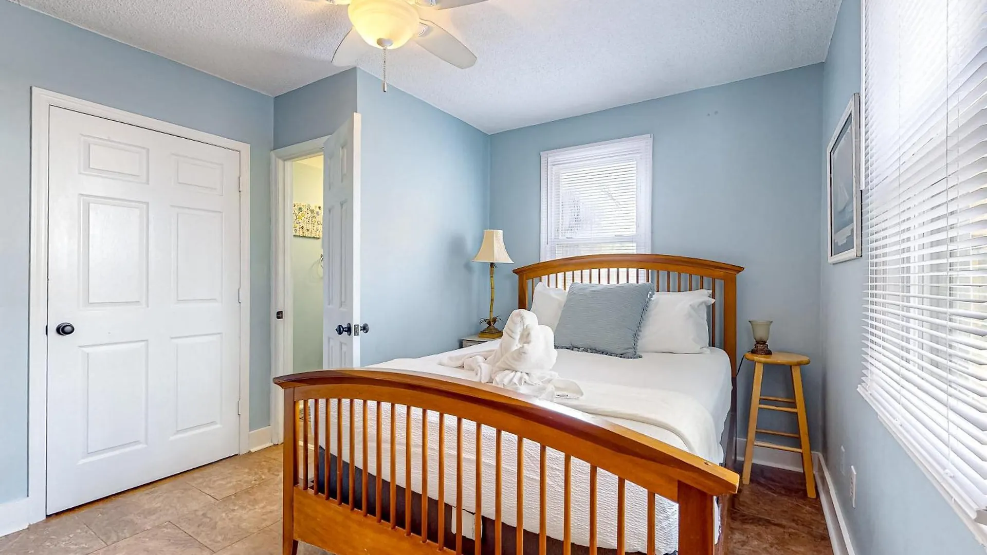 3 On 28th Unit A * Isle of Palms