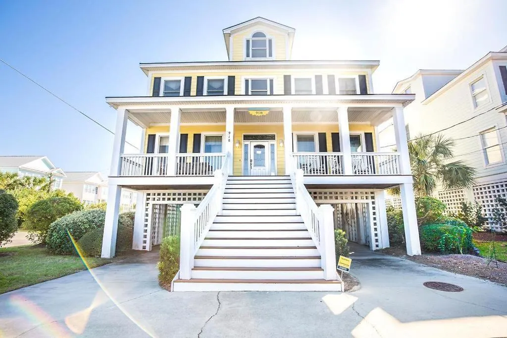 918 Carolina Boulevard Holiday home *