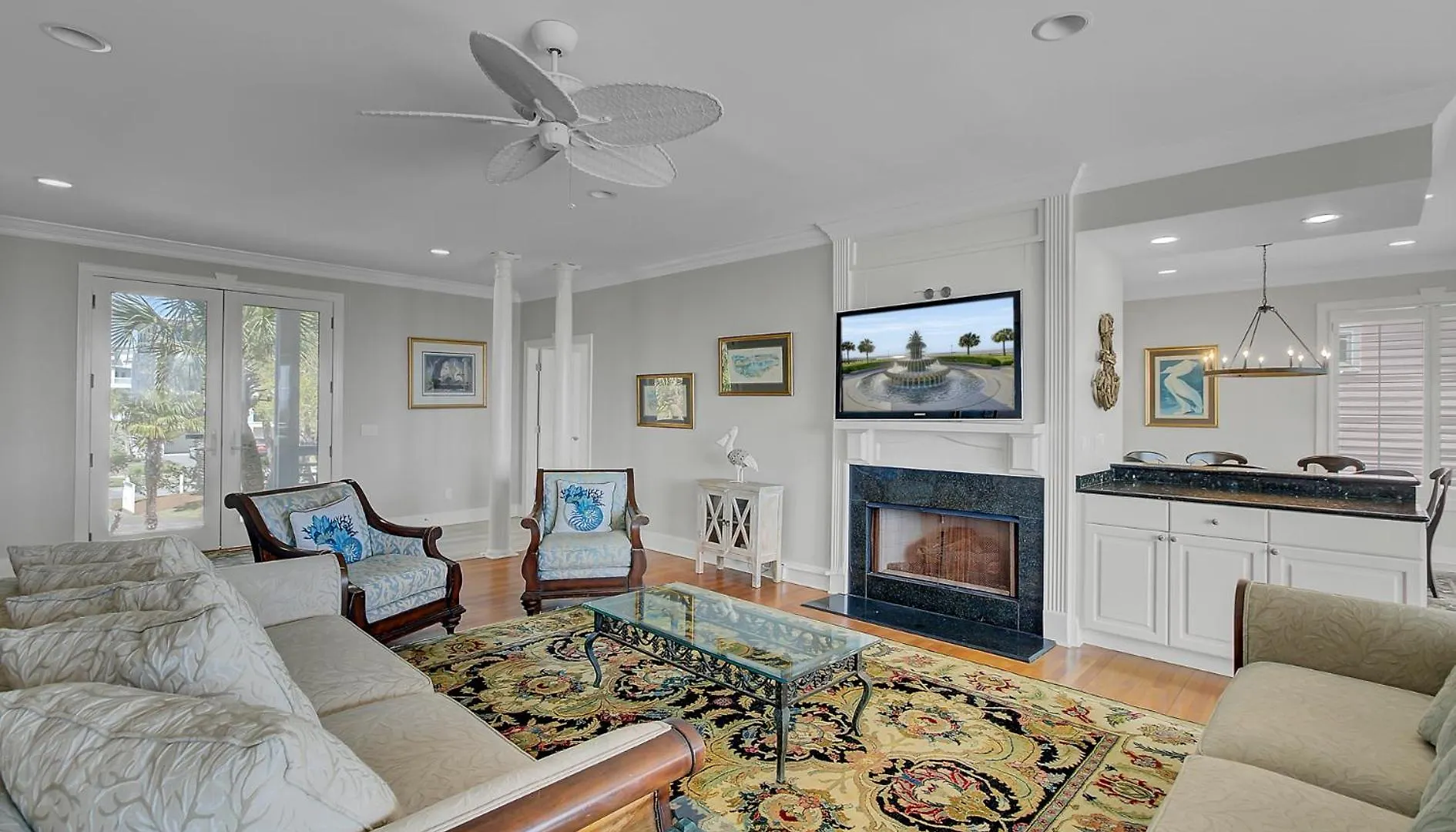 910 Ocean Boulevard *