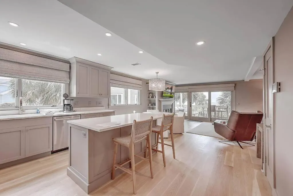 Apartment New Listing! Seagrove 3a - Luxurious Ocean View!
