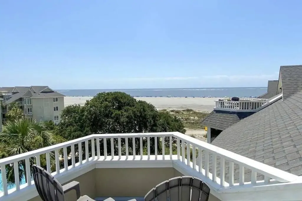 Apartment Port O' Call C302 - Iop Island Retreat! Treetop Oceanview! Isle of Palms