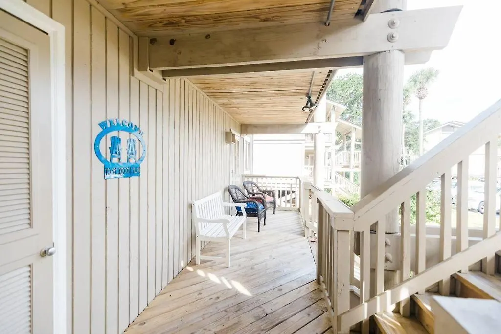 Apartment Lagoon 25 - Heart Of Wild Dunes, Quick Walk To Isle of Palms