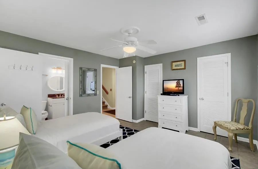 Holiday home Mariners Walk 4f By Wild Dunes, Ocean View *