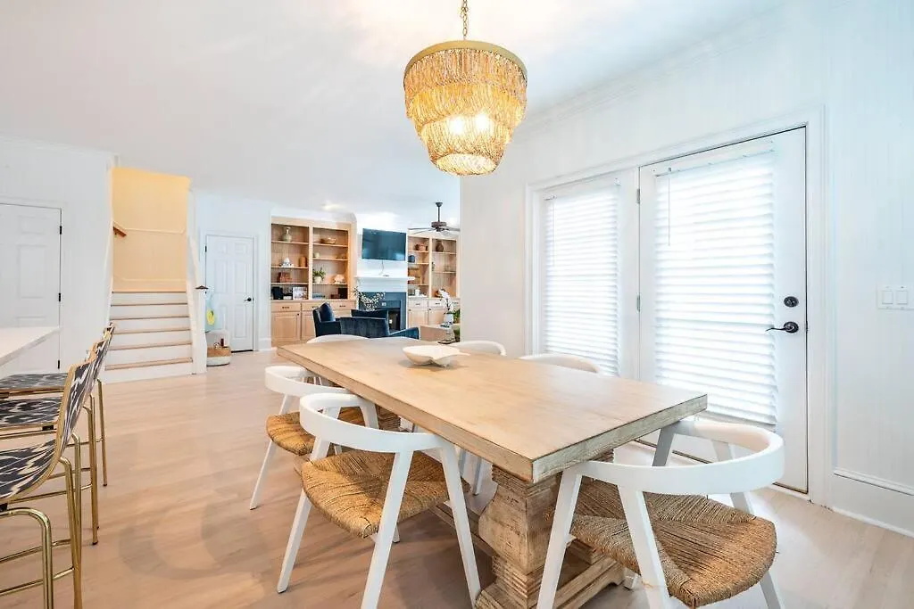 Apartment 3 Summer Dunes - Classic Ocean View House! *