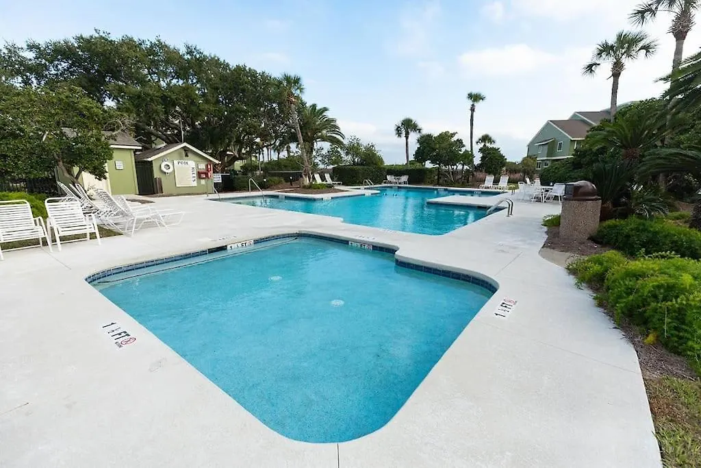 Apartment Mariner's Walk 10f - Charming Oceanview! Two-story Villa! *