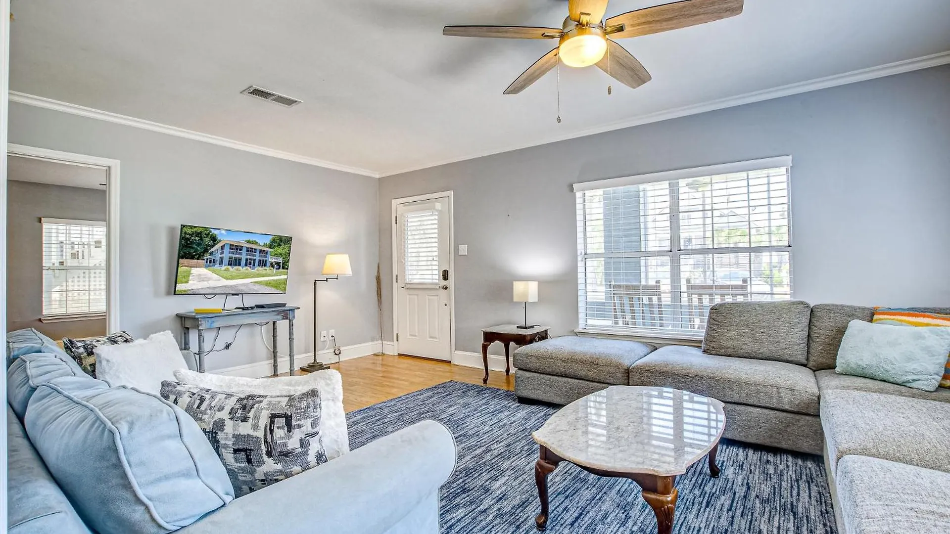 Palm Boulevard 2403 *