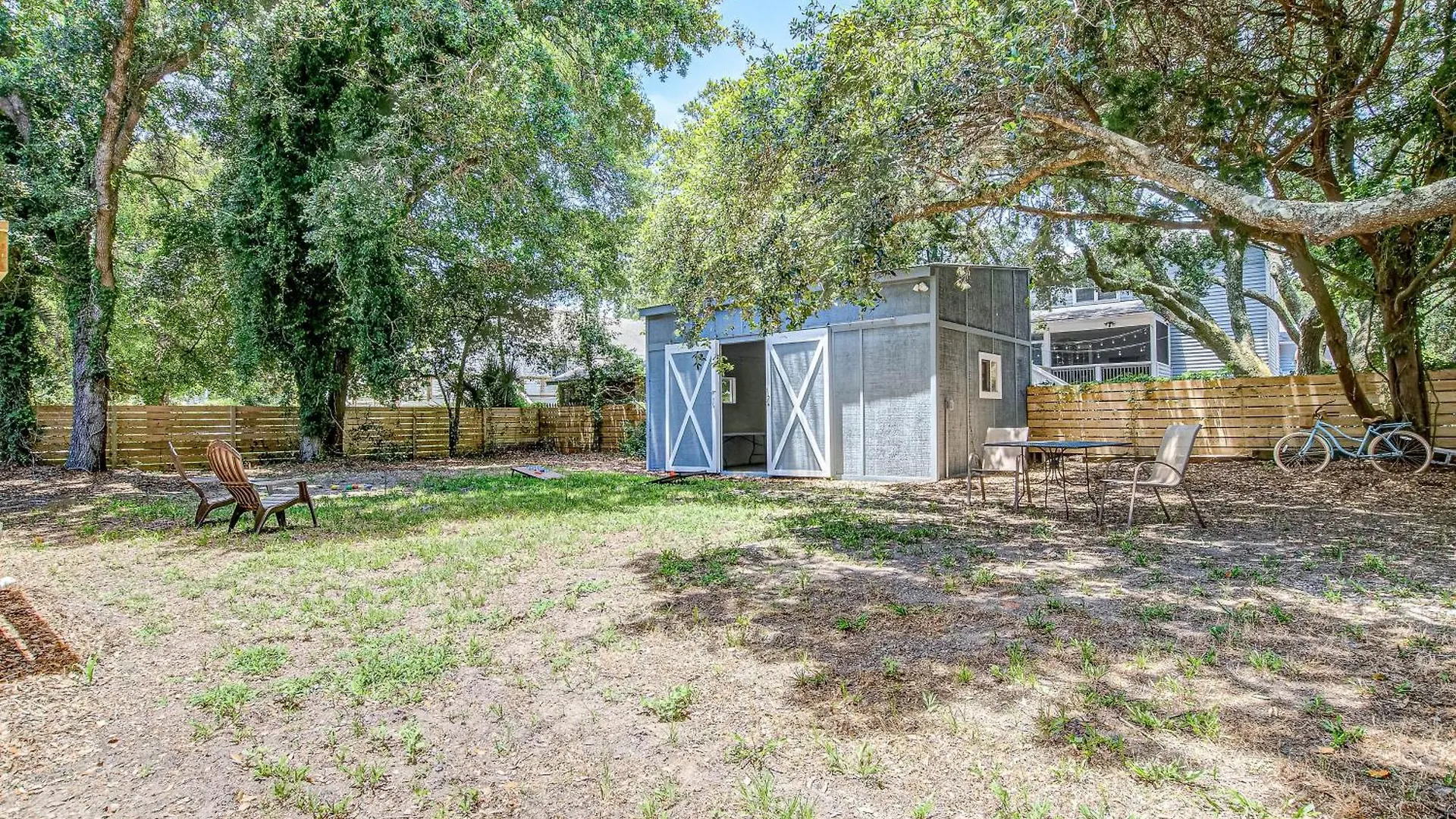Palm Boulevard 2403
