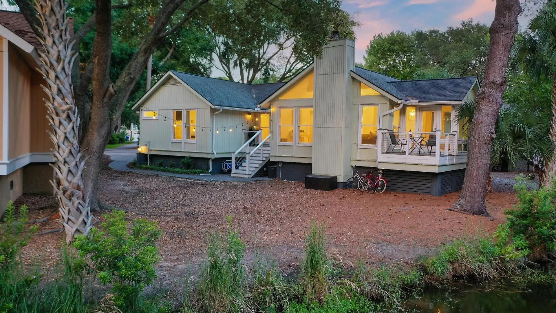 19 Village Lane Holiday home *