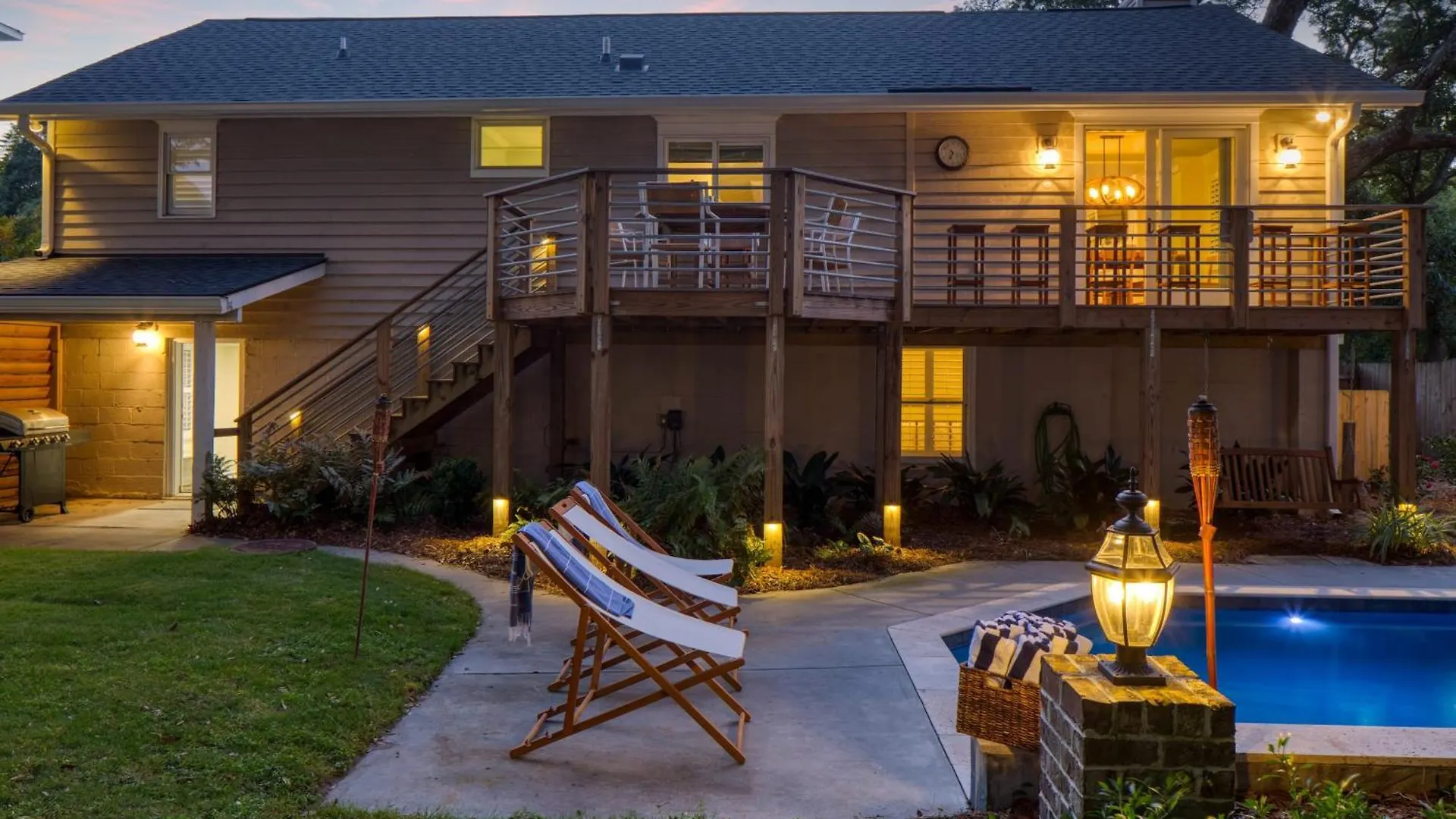 Holiday home Palmetto By Avantstay Gorgeous Character W Pool Sun Pool Table