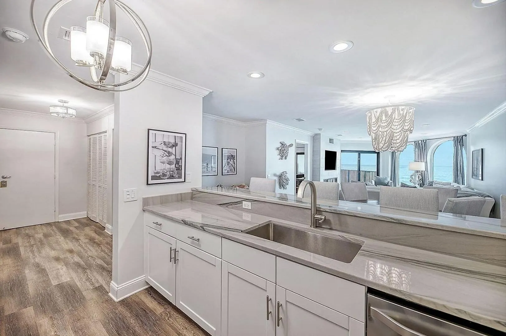 412 Seascape By Avantstay Oceanfront Balcony * Isle of Palms