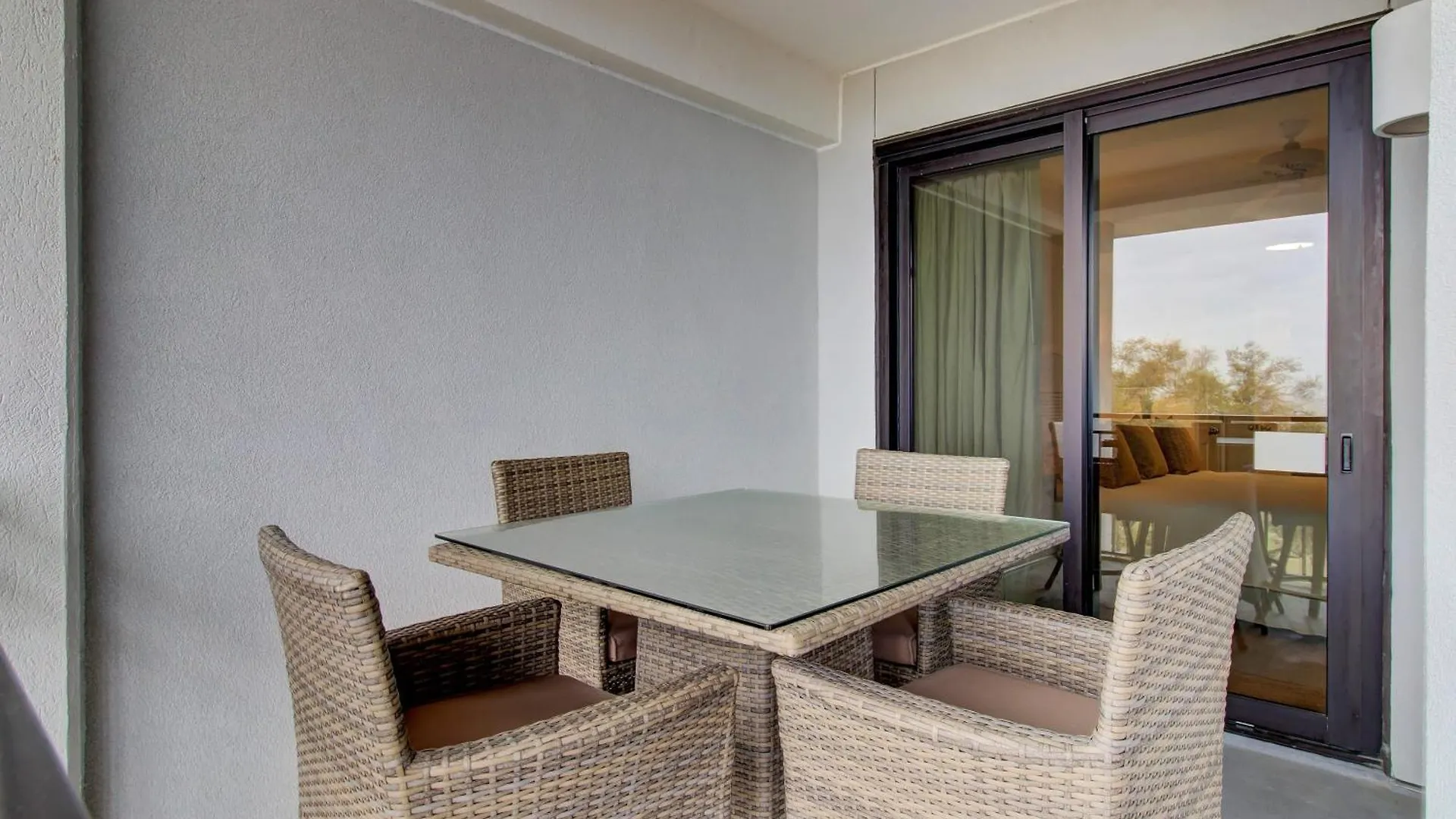 303a Shipwatch By Avantstay Ocean View Shared Pool Boardwalk To Holiday home Isle of Palms