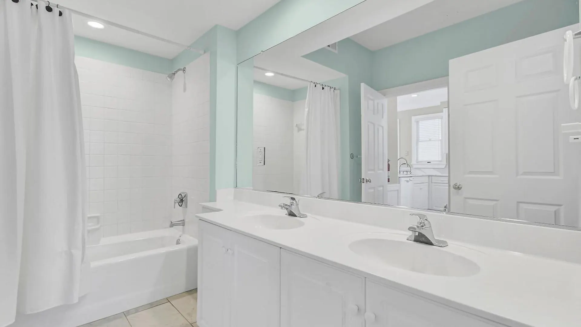 Holiday home 131 Grand Pavilion By Avantstay Oceanfront On The Boardwalk *