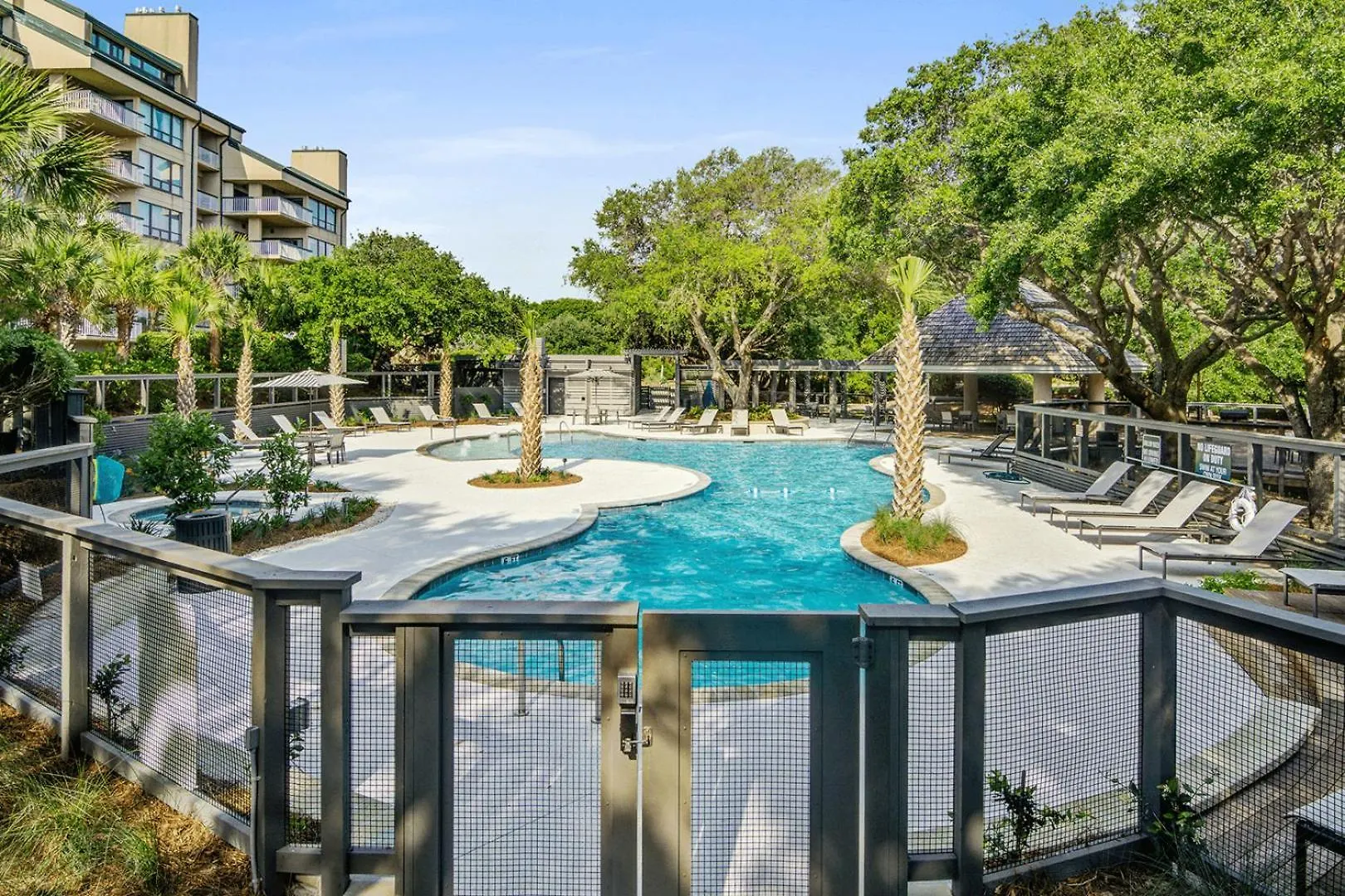 Waters Lure Avantstay Oceanfront Shared Pool Ocean Views * Isle of Palms