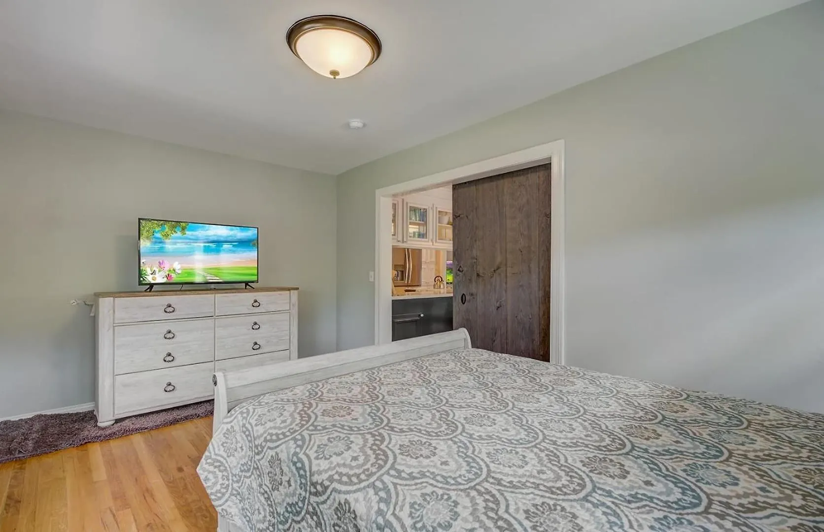 Holiday home 11 43rd Avenue By Avantstay Pool Close To Isle of Palms