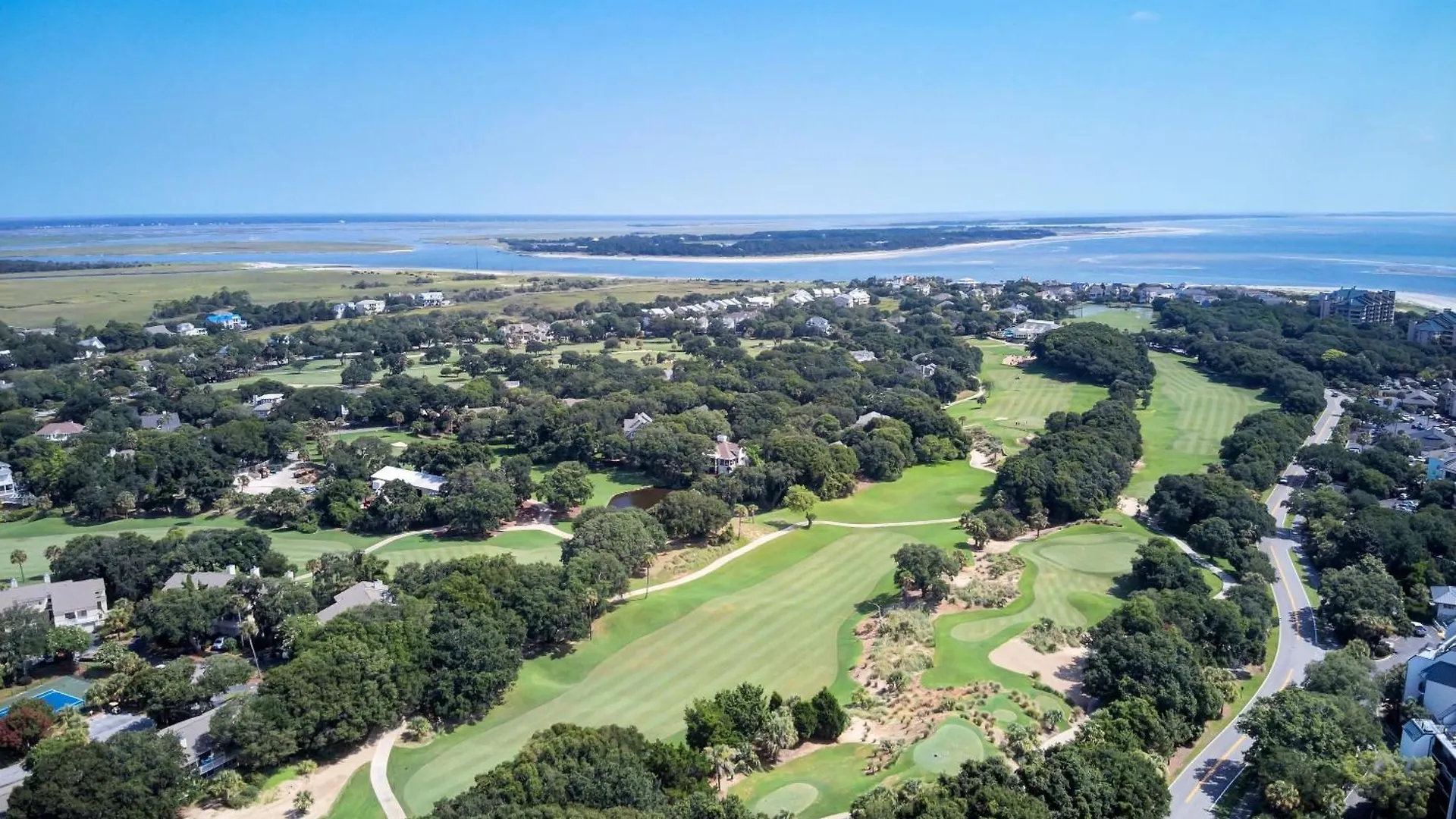 Holiday home 123d Shipwatch By Avantstay Access Pool Isle of Palms
