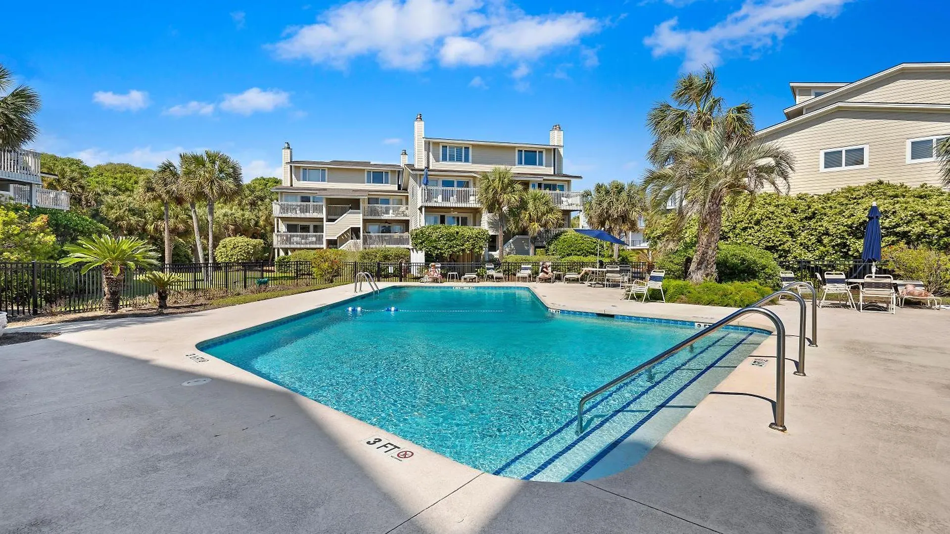 7b Seagrove Isle of Palms