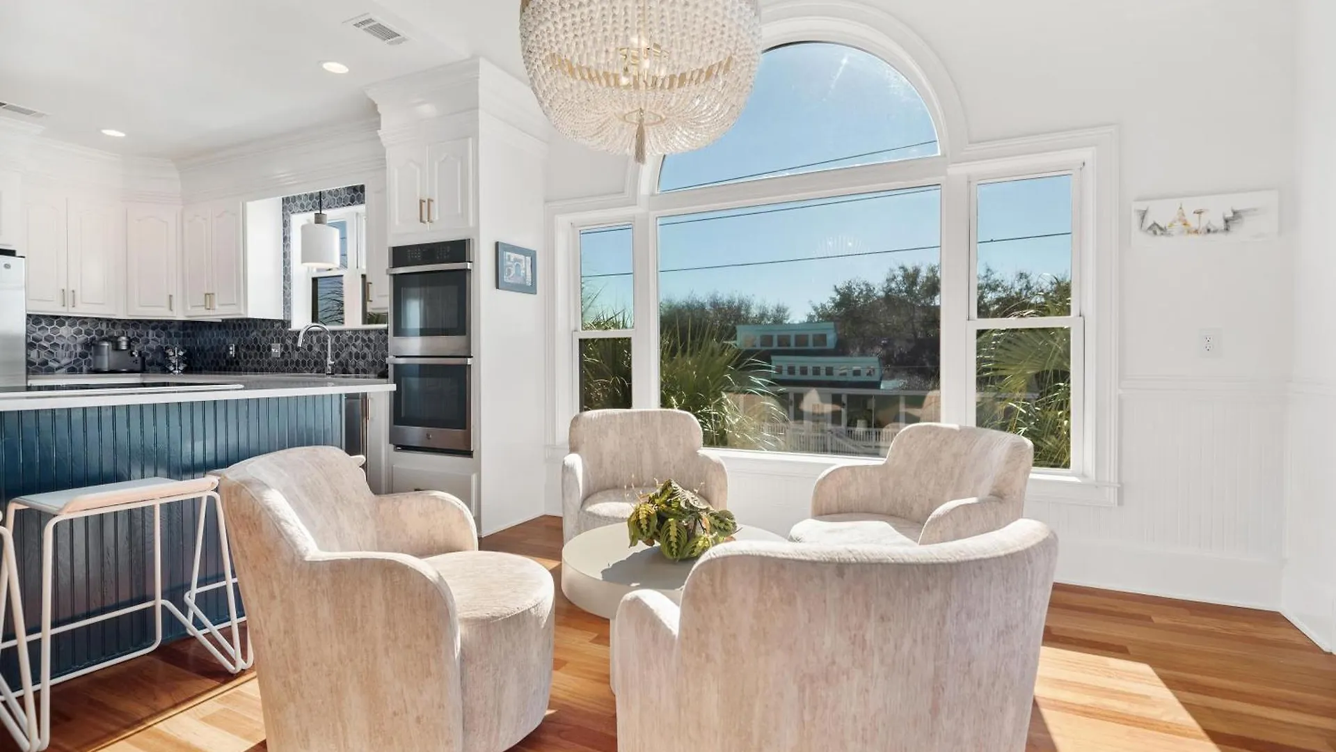 8 30th Avenue *