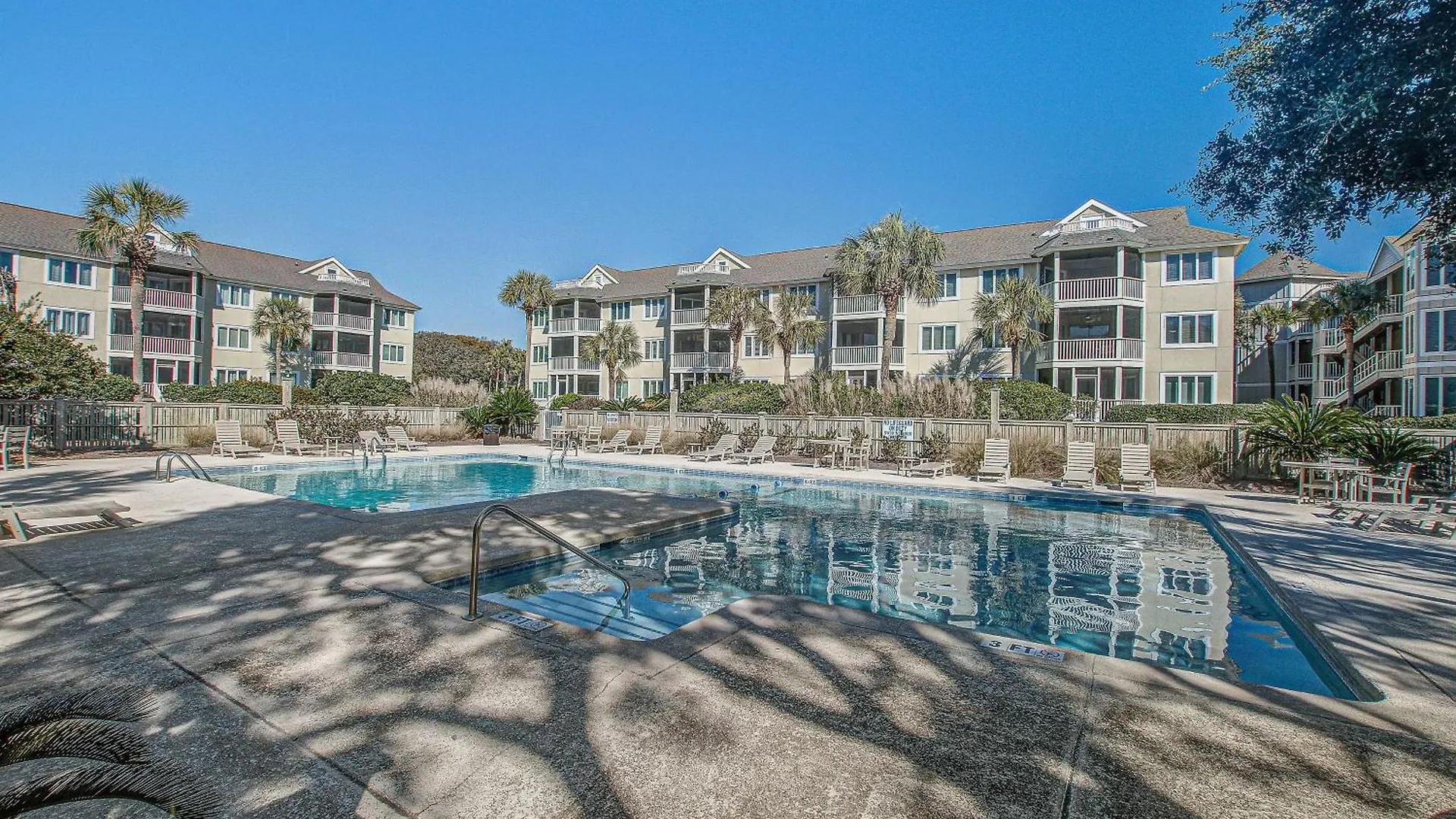 Port O'call B-301 Isle of Palms