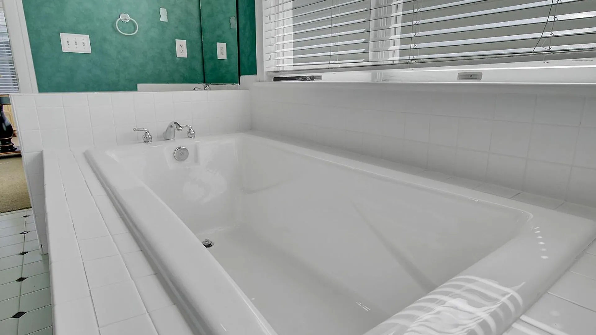 Boardwalk 115 By Wild Dunes, With Amenities