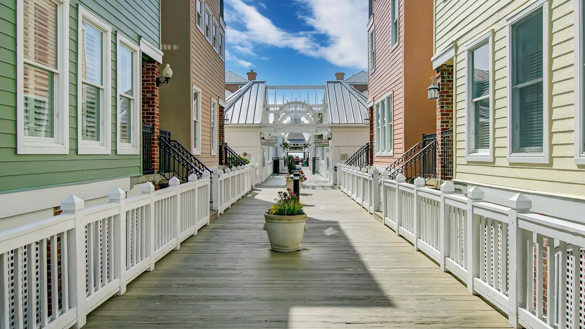 Boardwalk 115 By Wild Dunes, With Amenities