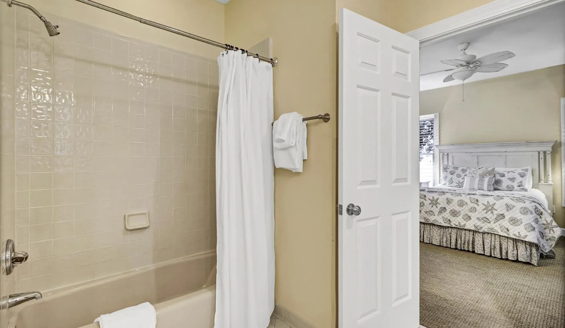Holiday home Grand Pavilion 30 By Wild Dunes, With Amenities