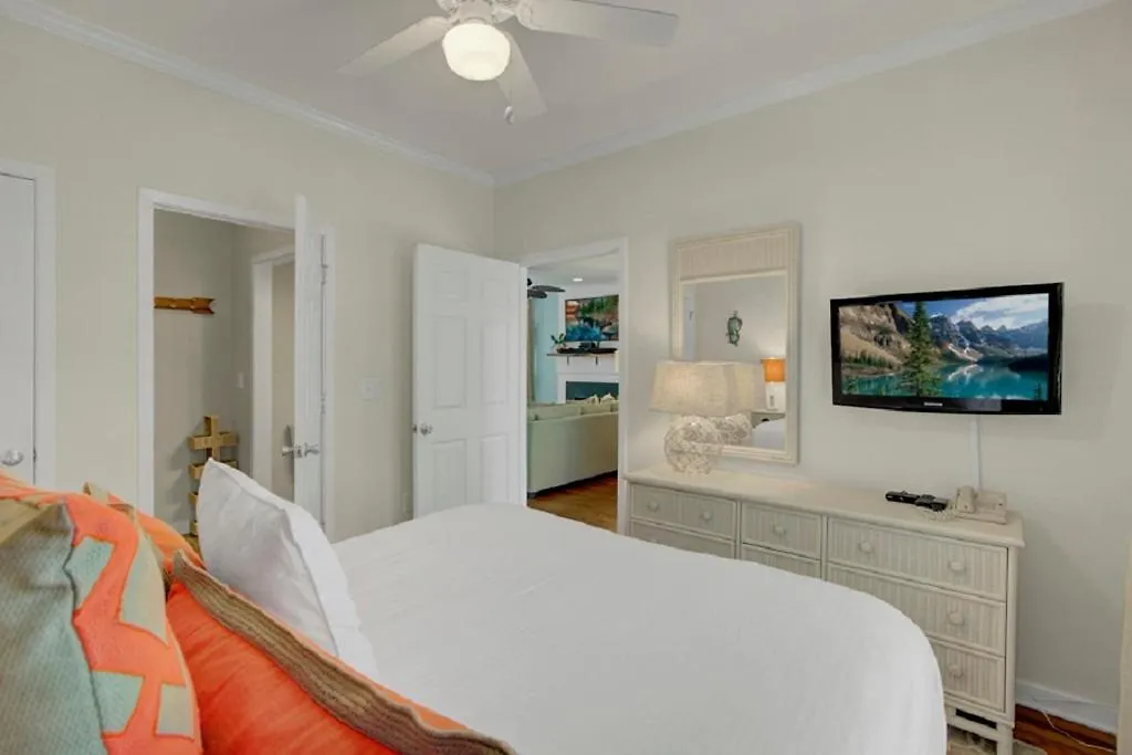 Grand Pavilion 42 By Wild Dunes, In Core Holiday home