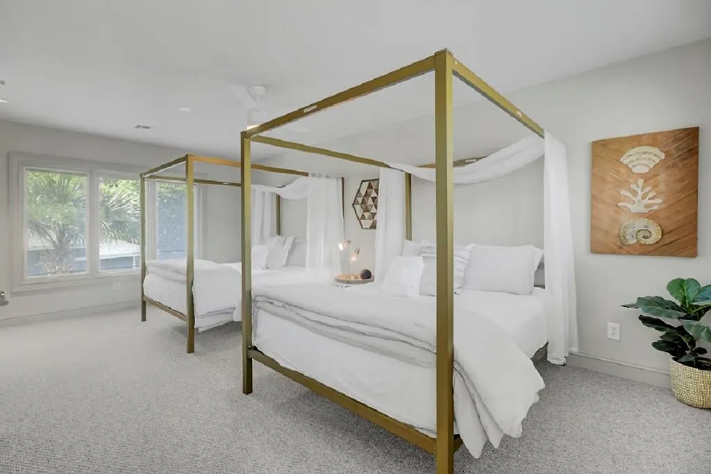 Holiday home Sandwedge 7 By Wild Dunes, Luxury With Amenity Access Isle of Palms