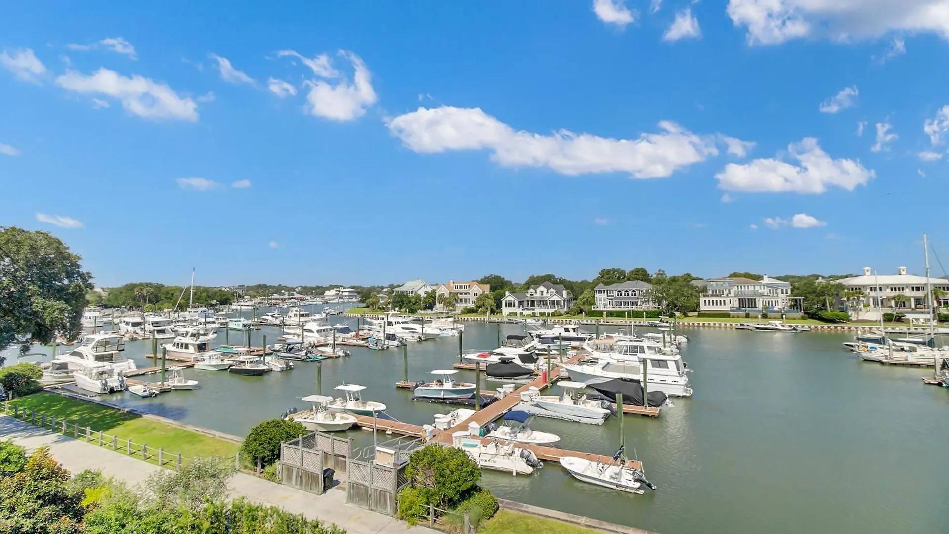 Yacht Harbor Court 30 By Wild Dunes, Marina View With Amenity Access Holiday home *