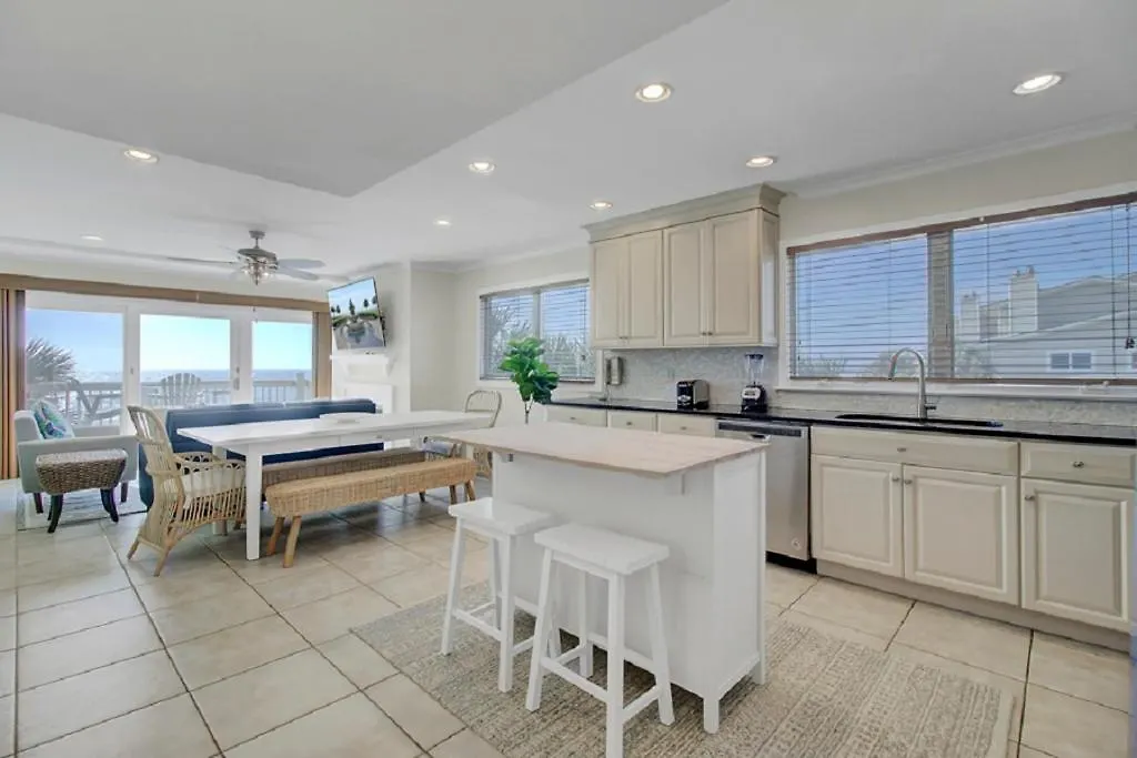 Seagrove 2d By Wild Dunes, Oceanfront Holiday home Isle of Palms