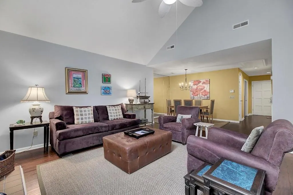 Holiday home Village 2 By Wild Dunes, With Amenities Isle of Palms
