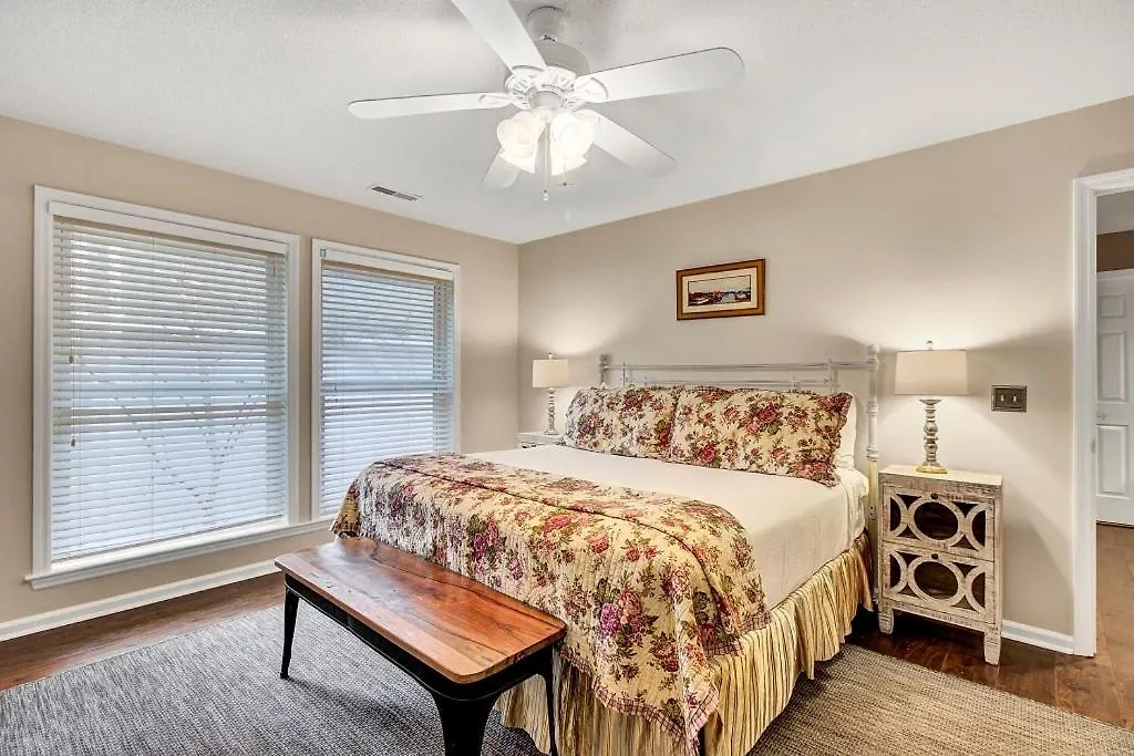 Holiday home Village 2 By Wild Dunes, With Amenities