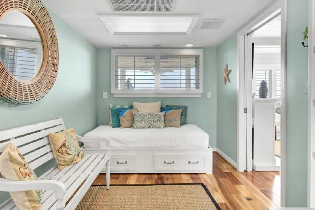 Port O'call F203 By Wild Dunes, Oceanfront *