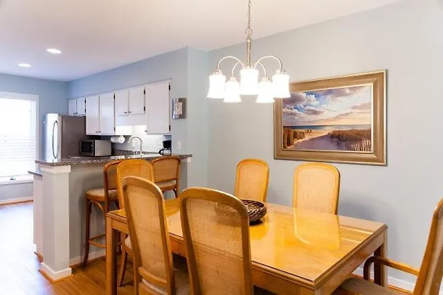 Holiday home Racquet Club 10 By Wild Dunes, In Core
