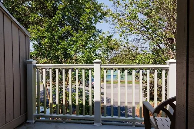 Holiday home Racquet Club 10 By Wild Dunes, In Core