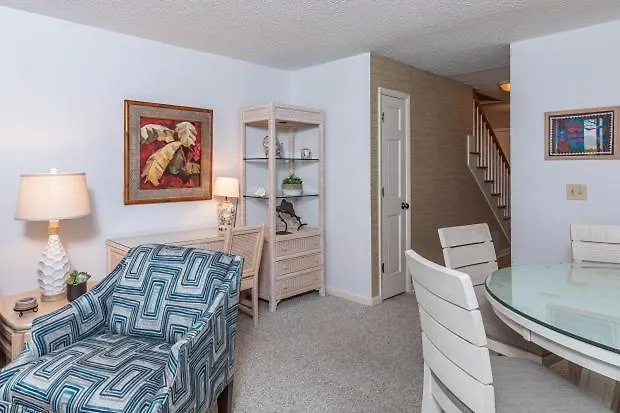 Club 25 By Wild Dunes, Oceanfront Holiday home