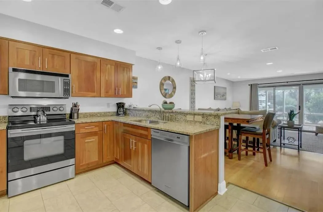 7c Mariners Walk By Avantstay Beautiful Porch Easy Access To Pool Apartment *