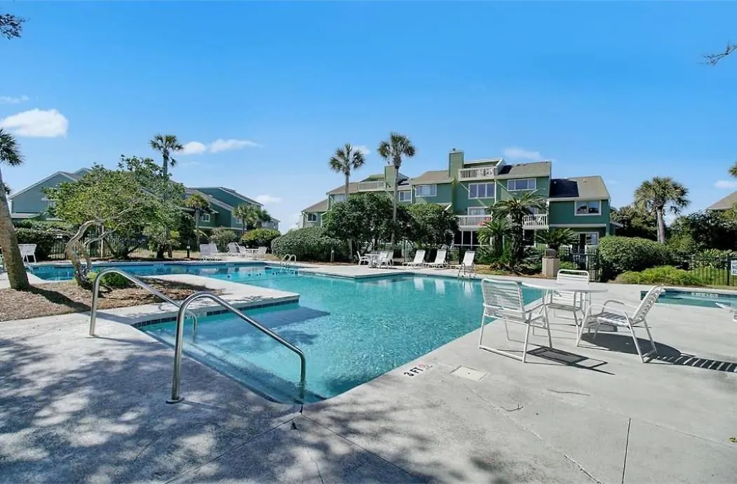 Apartment 7c Mariners Walk By Avantstay Beautiful Porch Easy Access To Pool *