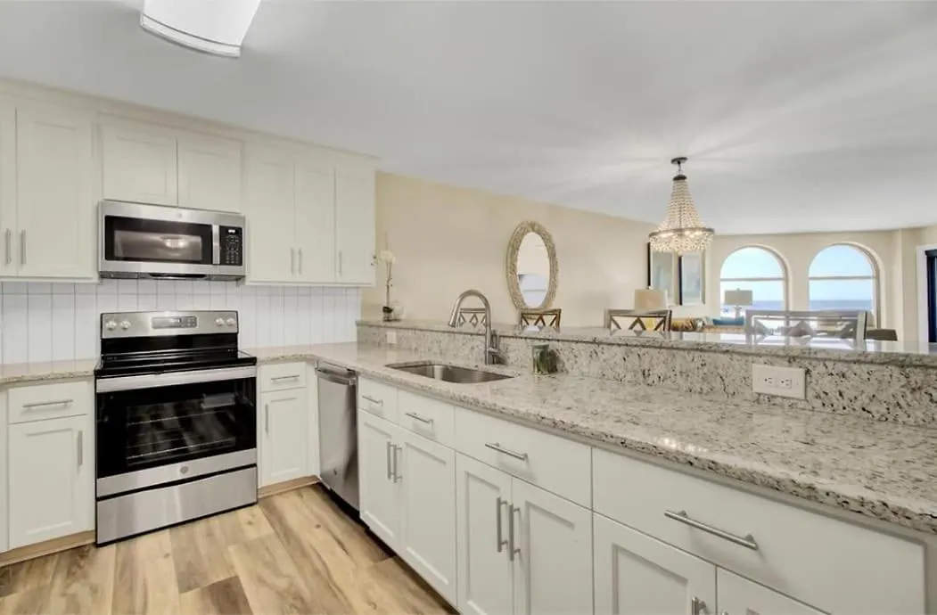 117 Seascape By Avantstay Oceanfront Breathtaking Views Communal Swimming Pool
