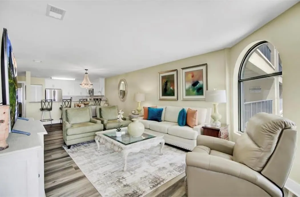 Apartment 117 Seascape By Avantstay Oceanfront Breathtaking Views Communal Swimming Pool *